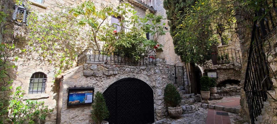 The beautiful cobblestone courtyard in the Medieval Town of Éze, French Riviera