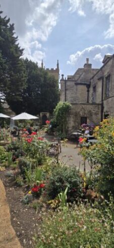 The garden at the Stow Lodge Hotel