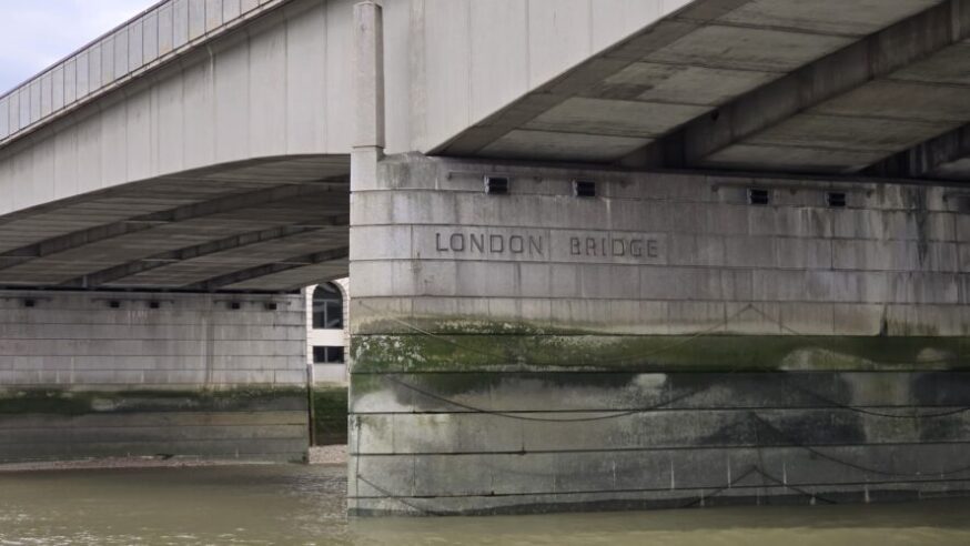 Floating under London Bridge