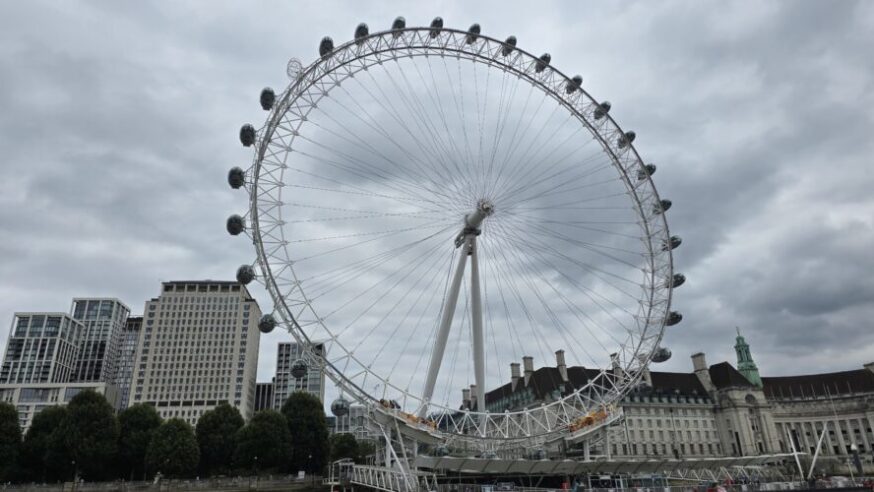 London Eye ferris wheel.