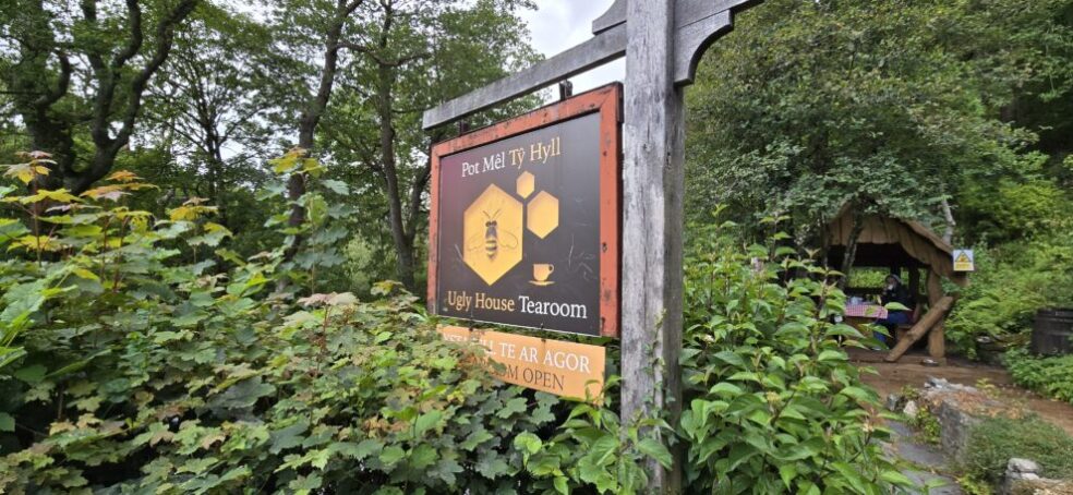 Outside the Ugly House Tearoom